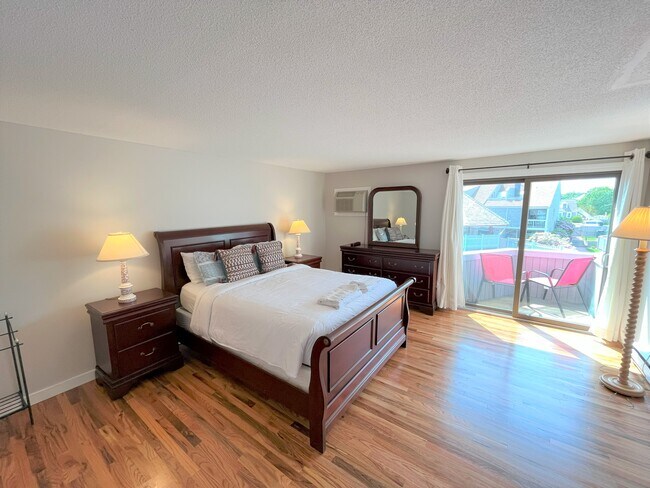 500 Ocean St, Hyannis, MA 02601 - photo 4