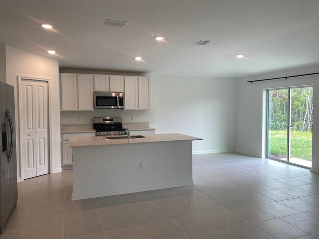 2316 Green Valley St, Daytona Beach, FL 32124 - photo 6