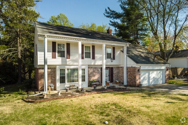Homebuyers looking in Marlton can expect to spend around $197 per square foot.