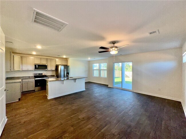 580 Seaborn Cir, Pendleton, SC 29670 - photo 7