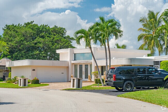 Modern-style two-story homes in The Woodlands are desirable for prospective buyers.