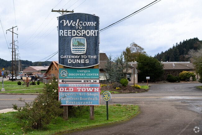 Reedsport was established in 1852, with the city officially being founded in 1912.
