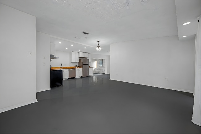 1815 Apache Trail, Clearwater, FL 33755 - photo 3