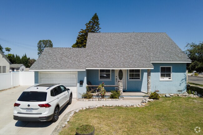 Classic Midway City homes include 1930s cottages and ranch-style houses.