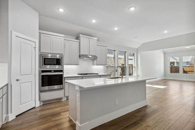 2270 Terlingua Dr, Waxahachie, TX 75165 - photo 2