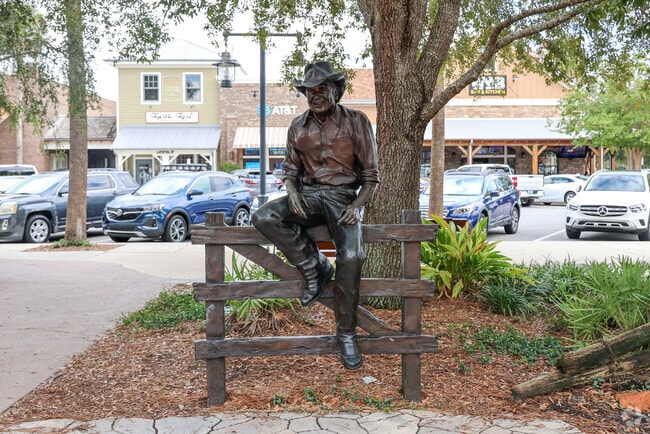 Village of Fernandina has plenty of fun waiting at Brownwood Paddock Square.