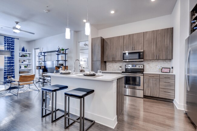 Arabelle Lincoln Station, Lone Tree, CO 80124 - photo 2