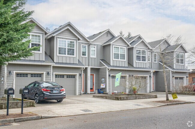 You'll find newly constructed townhomes in the Multnomah neighborhood.