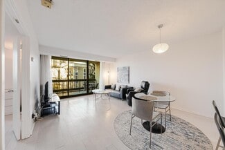 5505 Seminary Rd Unit 311N, Falls Church, VA 22041