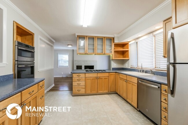 508 E 109 St, Kansas City, MO 64131 - photo 7