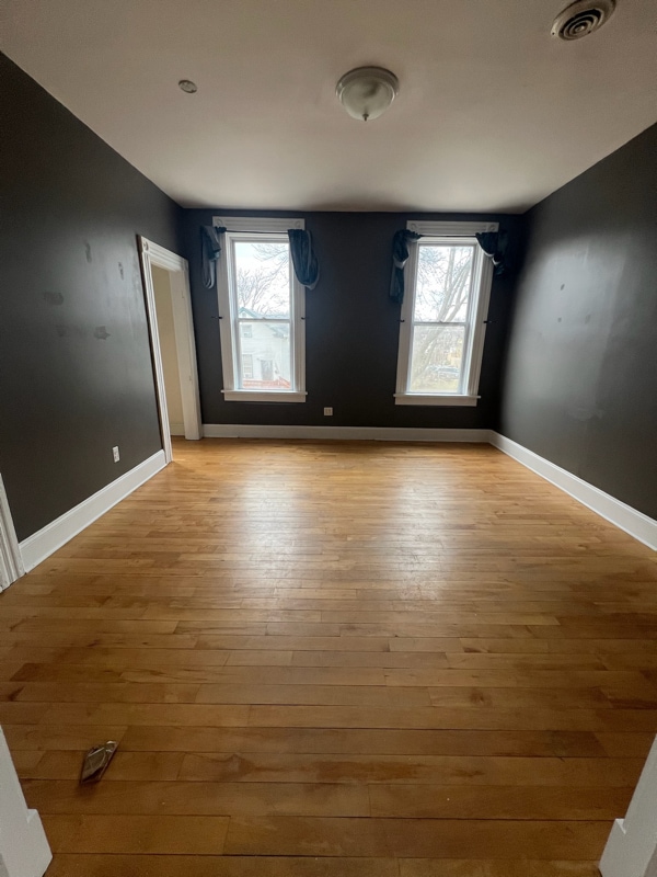 317-319-319 E Garfield Ave Unit 317 E Garfield Ave, Milwaukee, WI 53212