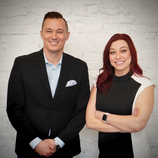 Agent Photo