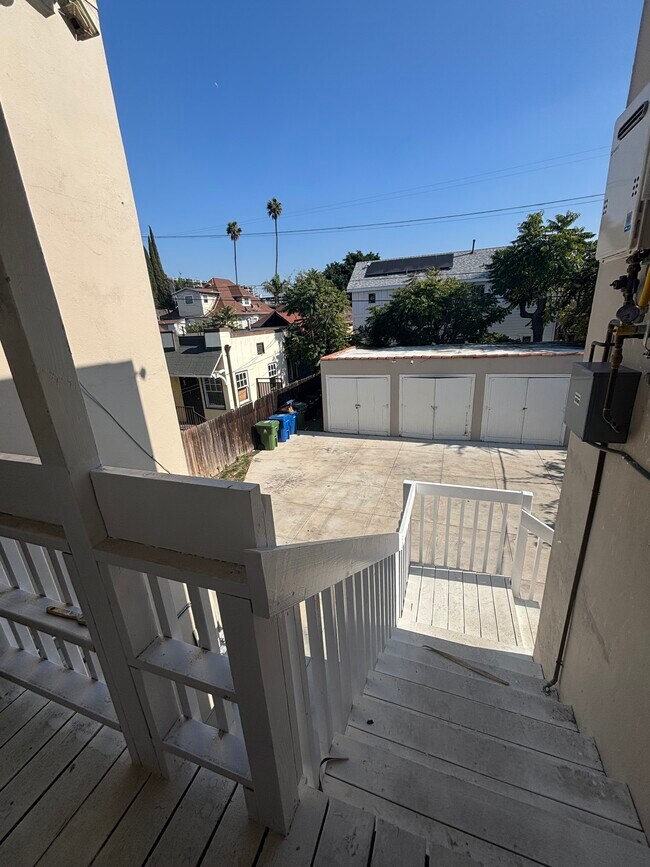 1956 1/2 Park Grove Ave, Los Angeles, CA 90007 - photo 7