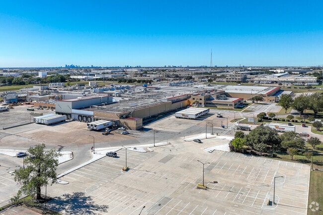 Kraft Heinz manufacturers has a location in Garland that is open 24 hours a day.
