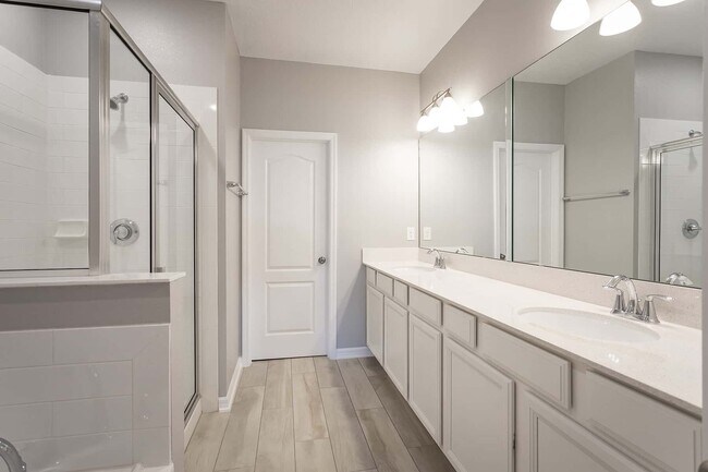 4727 Campsite Loop, Orlando, FL 32824 - photo 6