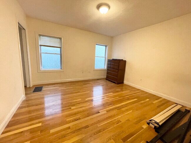 128 Hillside St unit 1, Roxbury Crossing, MA 02120 - photo 5