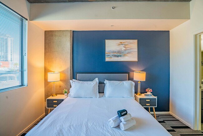 333 E Roosevelt St unit ID1263183P, Phoenix, AZ 85004 - photo 3