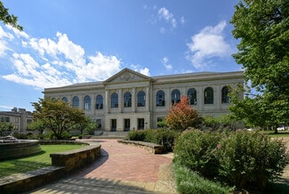 135 Justin, Elkins, AR 72727