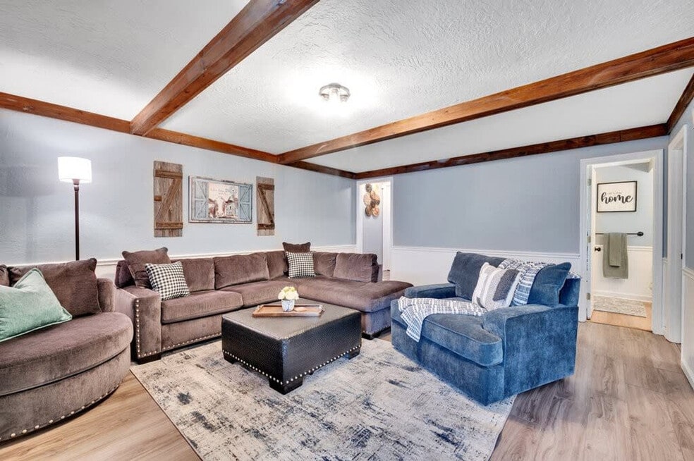 10 High Meadows Dr unit ID1236830P, Candler, NC 28715 - photo 1