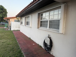 10340 SW 43rd St Unit 1, Miami, FL 33165