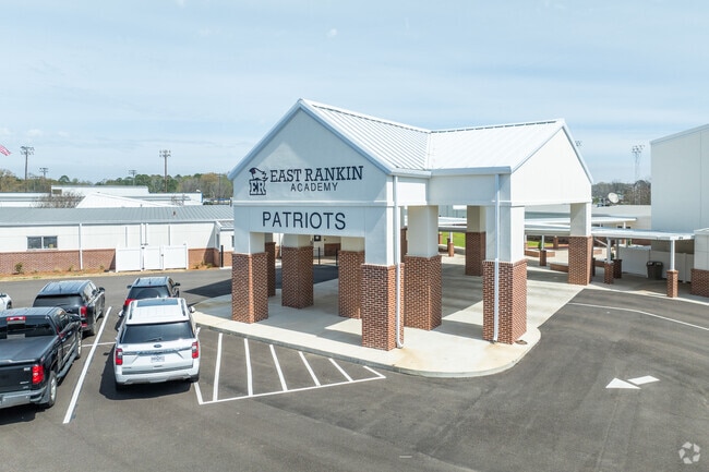 East Rankin Academy serves students in pk through 12th grade.