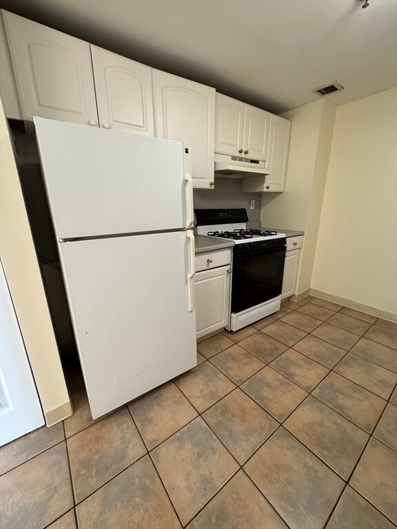 15 North Beacon unit 905, Boston, MA 02134 - photo 1