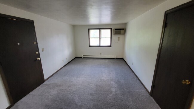 60 Meadowbrook Cir unit 3, New Middletown, OH 44442 - photo 6