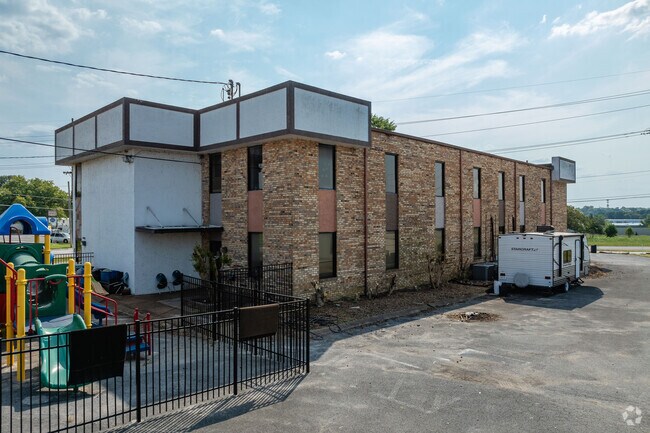 Family Christian Academy is undergoing a renovation in Old Hickory.