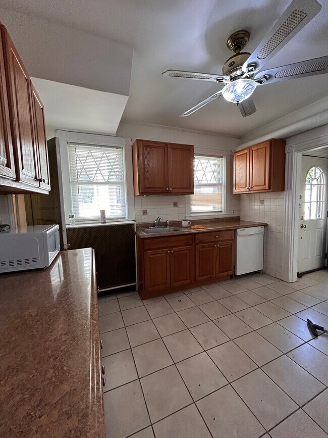 108 Brooks St, Brighton, MA 02135 - photo 7