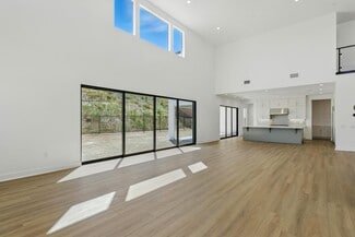 24186 N Camino Cascada, Valencia, CA 91354