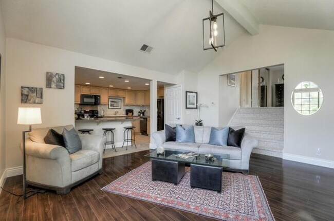 3188 Heather Ridge Dr unit Spare Room, San Jose, CA 95136 - photo 5