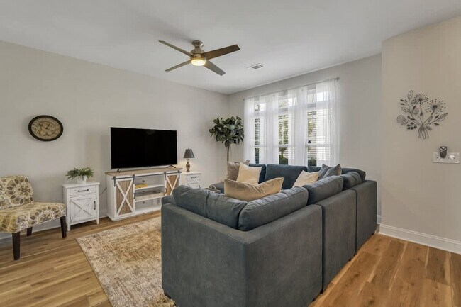 35 Moonlight Trail unit ID1244790P, Port Wentworth, GA 31407 - photo 5