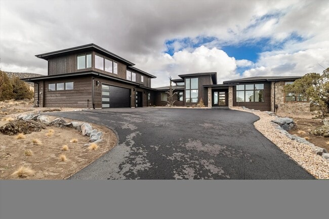 17174 SW Prospect Ct, Powell Butte, OR 97753 - photo 5