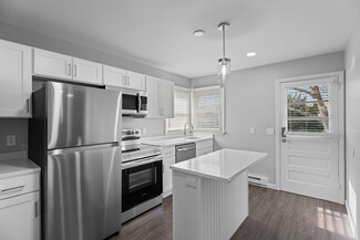 183-209 Brandegee Ave, Groton, CT 06340