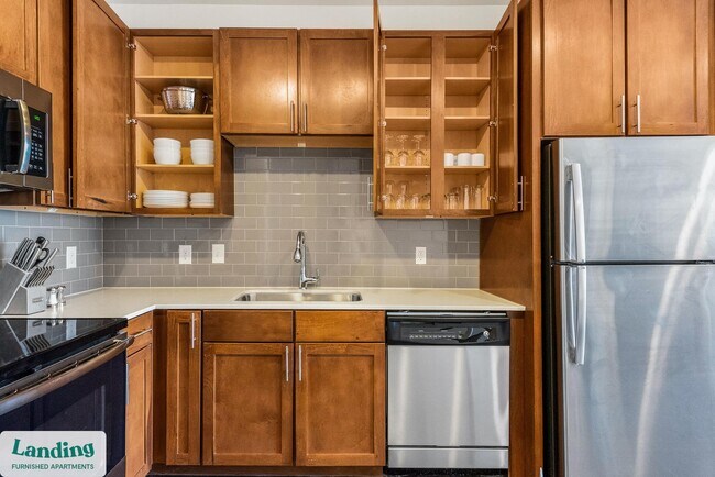 7373 Valley View Ln unit 1085.1407313, Dallas, TX 75240 - photo 3