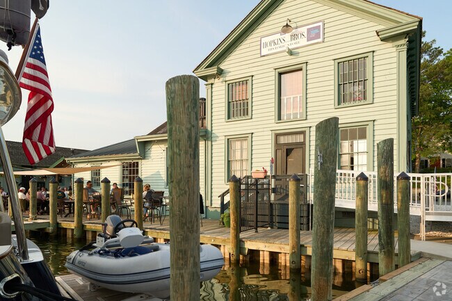 Mallards At the Wharf in Onancock offers dining along their waterfront pier.