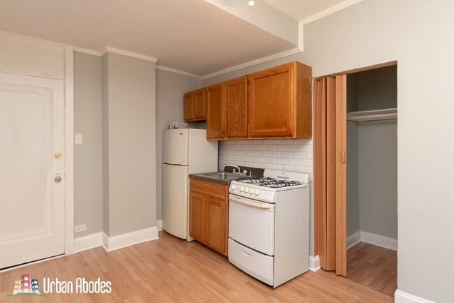 3836 N Fremont St unit A07C, Chicago, IL 60613 - photo 2