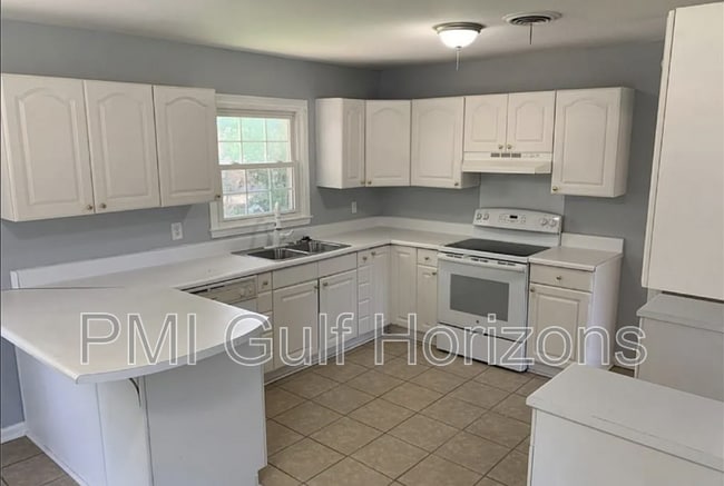 6509 Zeigler Blvd, Mobile, AL 36608 - photo 2