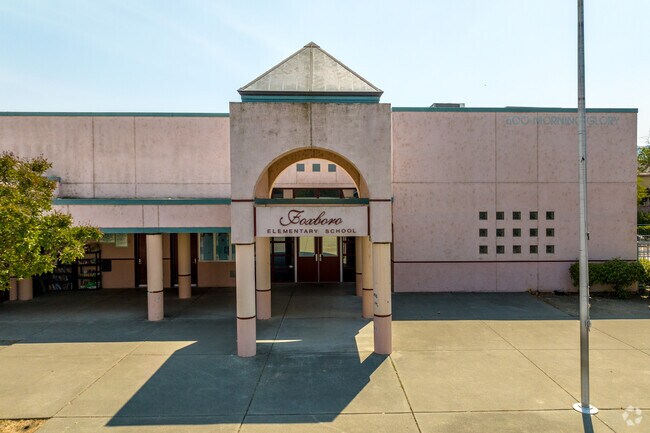 The entrance to Foxboro Elementary School  in Vacaville, California - CA.