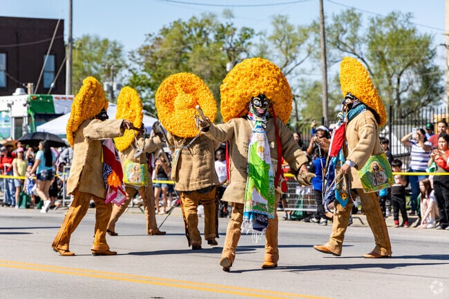 Cinco de Mayo parade route spans across one mile.