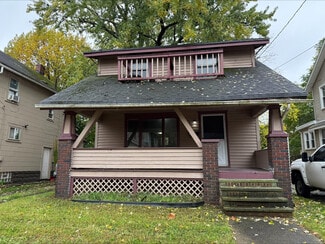 140 Brighton Dr, Akron, OH 44301