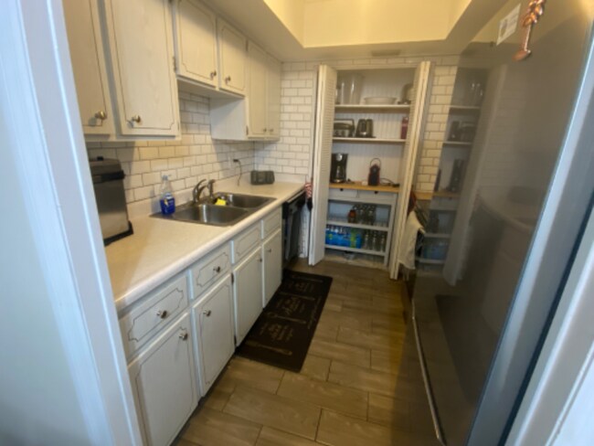 1235 S Highland Ave unit 106, Clearwater, FL 33756 - photo 6