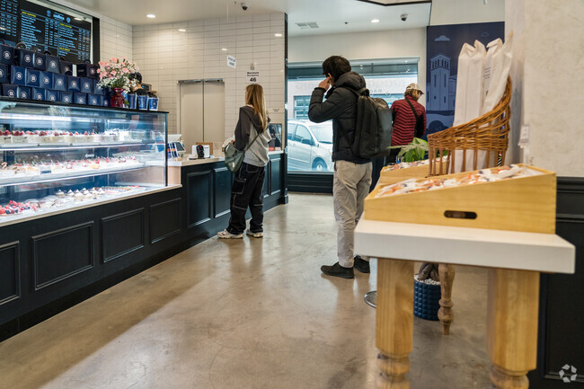 Freshly baked goods just a purchase away at Paris Baguette near Cordes.