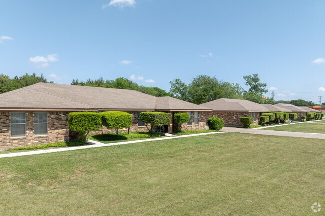 Many Robinson residents opt for mid-century-style homes.