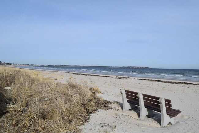 170 E Grand Ave unit 8, Old Orchard Beach, ME 04064 - photo 3