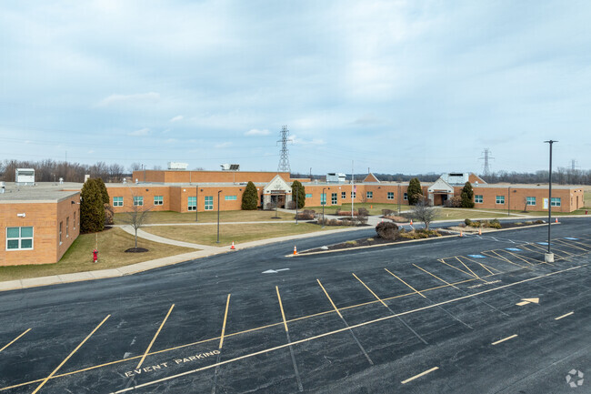 Monee Elementary School has 410 students in grades K-5.
