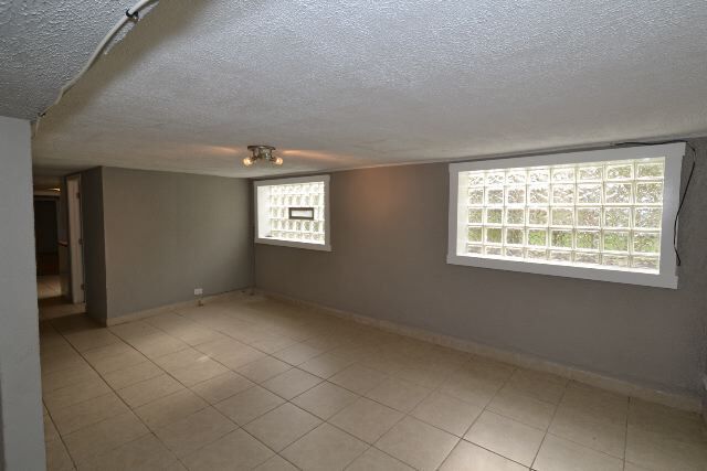 2043 N Avers Ave unit J06P, Chicago, IL 60647 - photo 3
