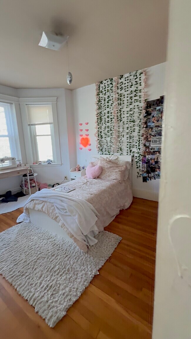 34 Westland Ave, Boston, MA 02115