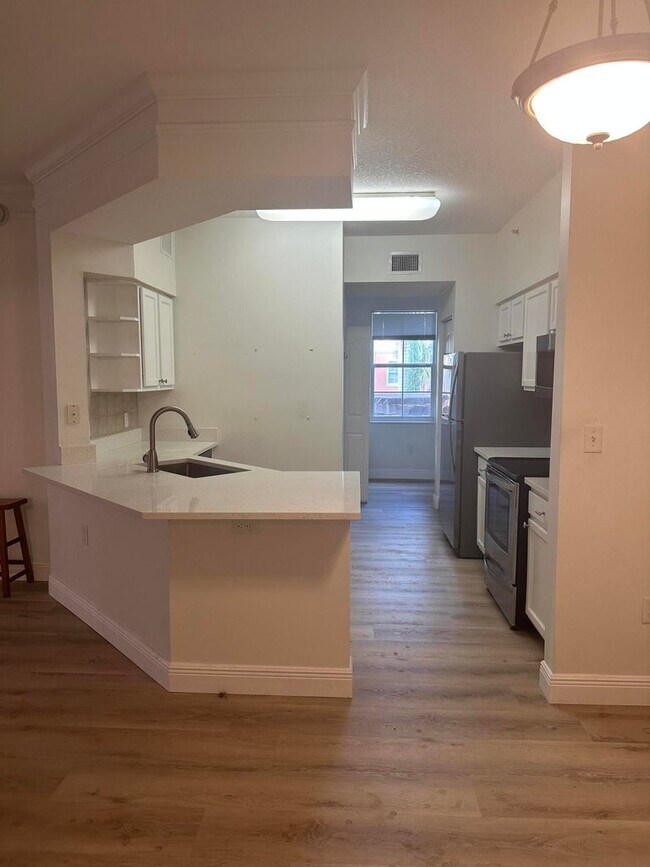 9905 Baywinds Dr unit 2201, Royal Palm Beach, FL 33411 - photo 3