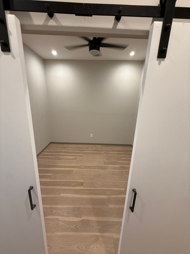 2602 Huntingdon Ave unit 1-Bed, Baltimore, MD 21211 - photo 3